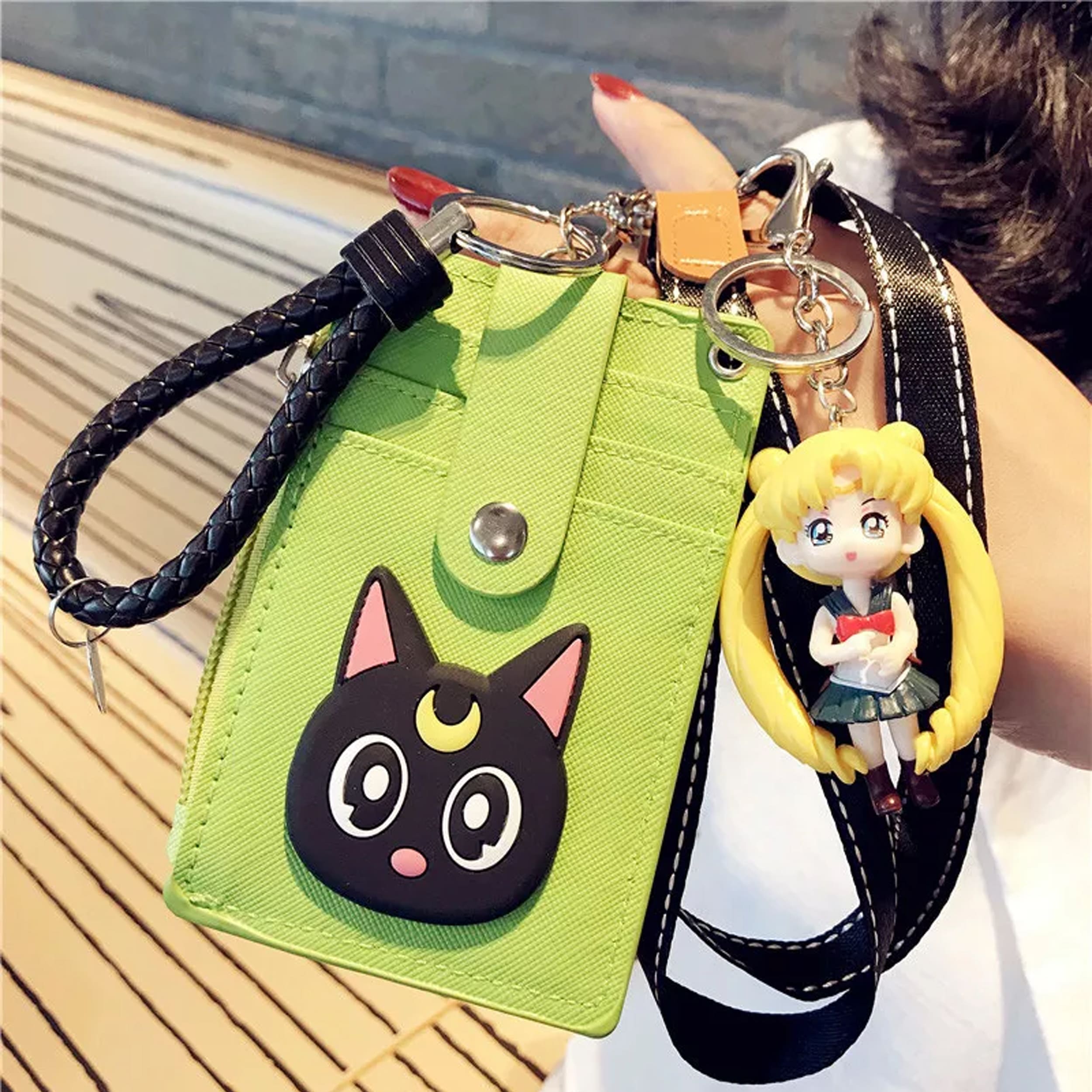 Pocket IDs Bag With Keychains